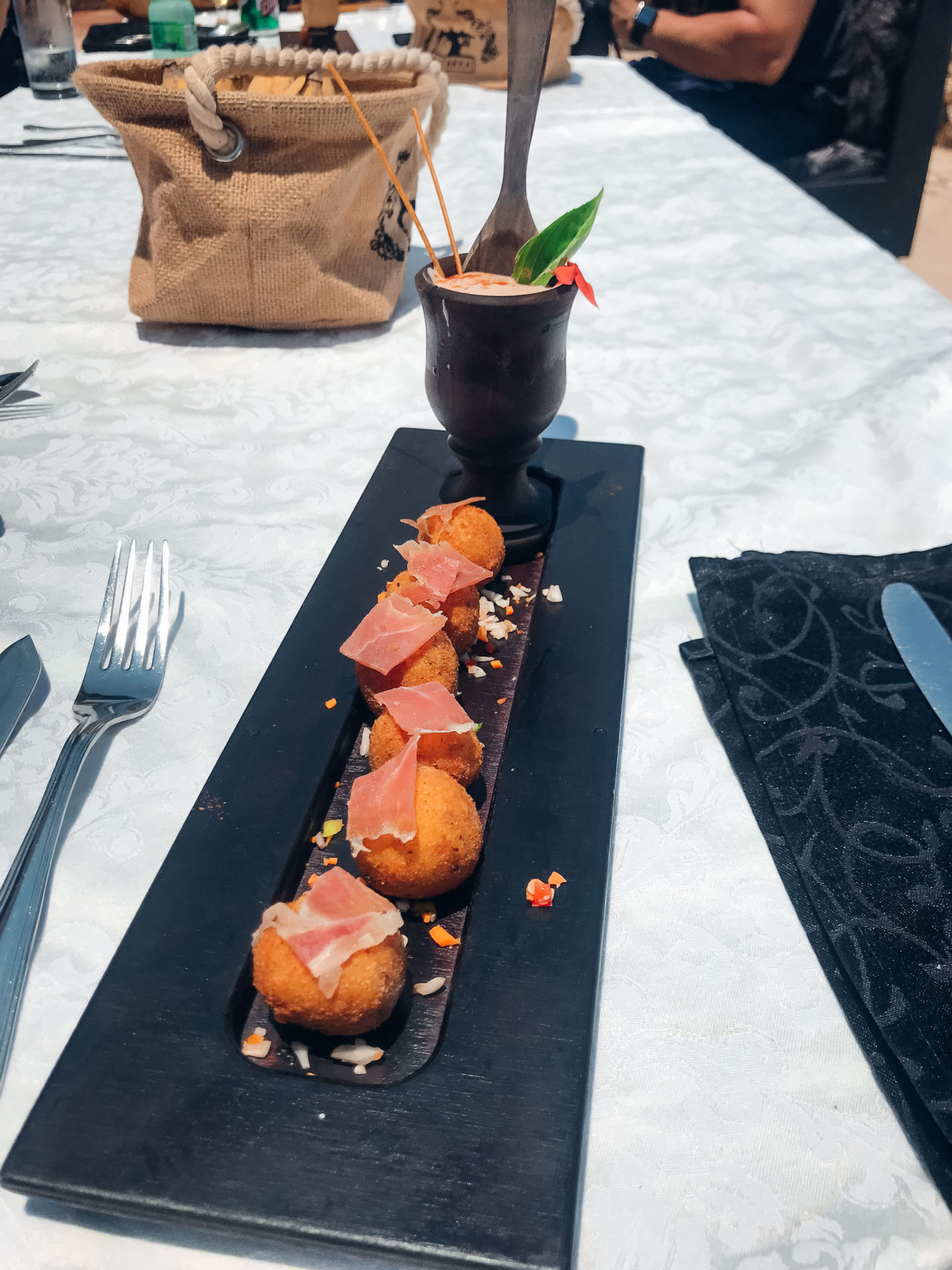 croquetas de jamon